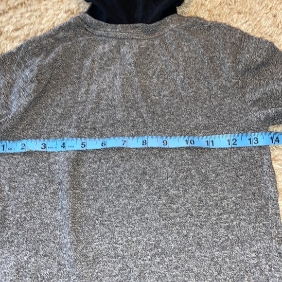 Place  Level Up Youth Small Long Sleeved T Shirt with Hood (Size 5/6) - Picture 4 of 8